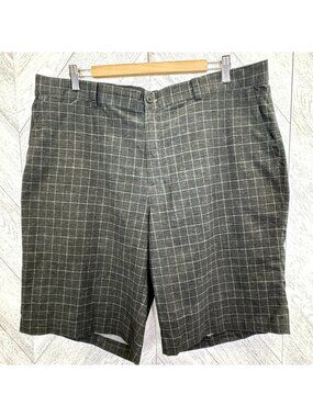 Nike Golf Tour Performance Dri-Fit Shorts Mens Size 38 Gray Plaid Check 11"